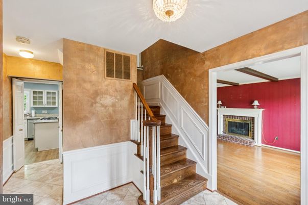 Chandelier, Fireplace, Interior, Kitchen, Wood Texture Flooring