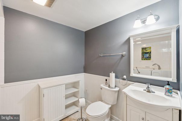 Bathroom, Interior