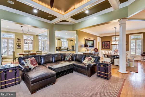 Dining room, Interior, Living room, Pendant Lights, Recessed Lighting, Wood Texture Flooring