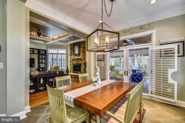 Dining room, Fireplace, Interior, Pendant Lights, Recessed Lighting, Wood Texture Flooring