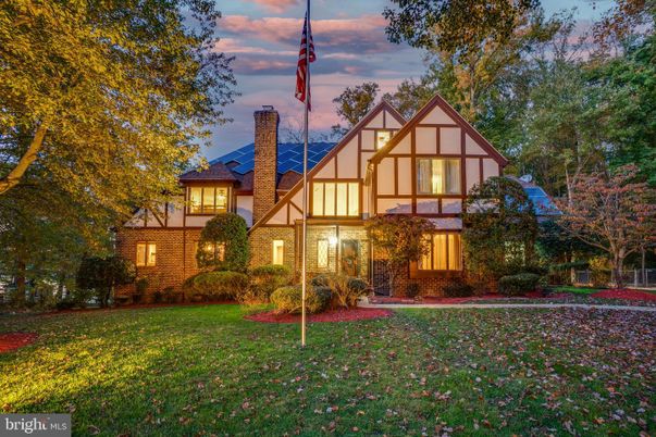 Backyard, Exterior, Facade, Brick Facade, Tudor Revival