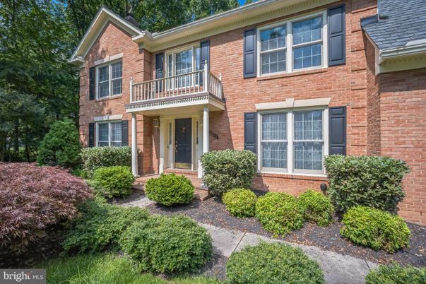 Exterior, Facade, Brick Facade, Brick Traditional