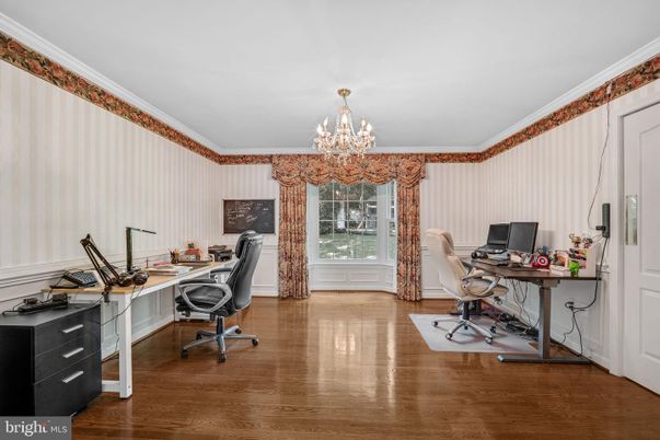 Chandelier, Home Office, Interior, Wood Texture Flooring