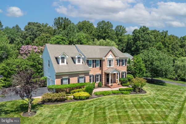 Backyard, Exterior, Facade, Brick Facade, Georgian