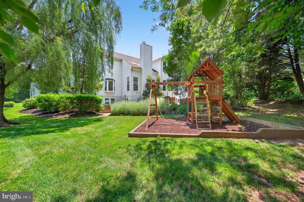 Backyard, Exterior, Playground