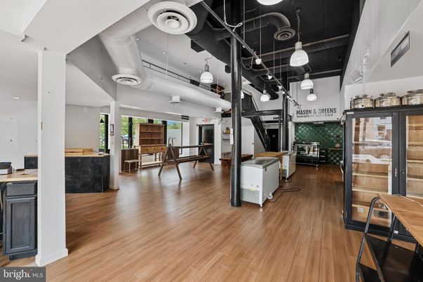Interior, Pendant Lights, Wood Texture Flooring