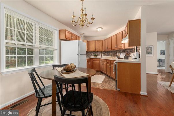 Chandelier, Dining room, Interior, Kitchen, Wood Texture Flooring