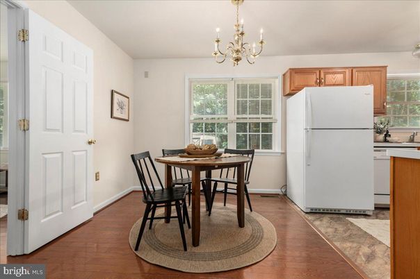 Chandelier, Dining room, Interior, Kitchen, Wood Texture Flooring