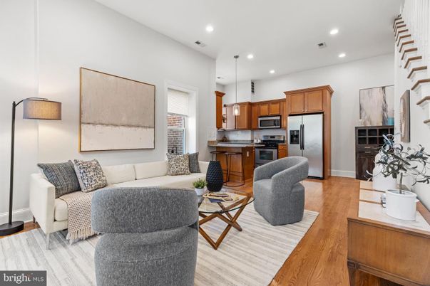 Interior, Kitchen, Living room, Pendant Lights, Recessed Lighting, Stainless Steel Appliances, Wood Texture Flooring