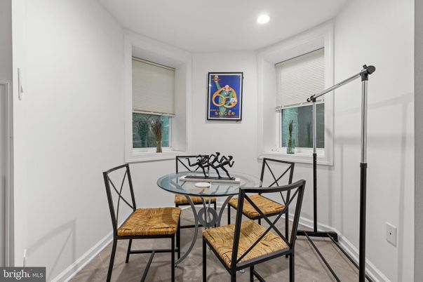 Dining room, Interior, Recessed Lighting