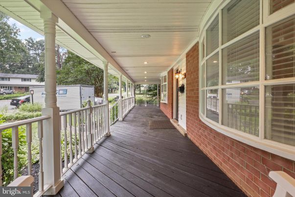 Exterior, Wood Texture Flooring
