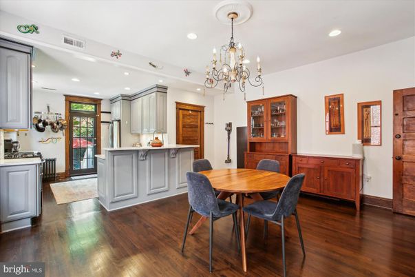 Chandelier, Dining room, Interior, Kitchen, Recessed Lighting, Wood Texture Flooring