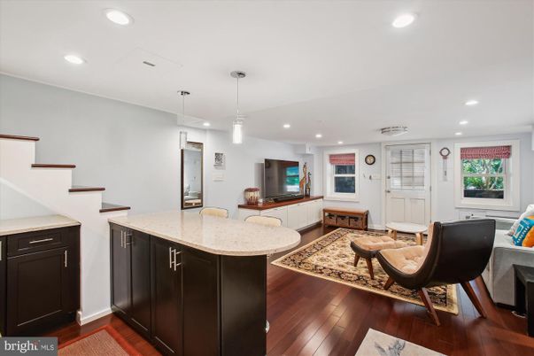 Interior, Pendant Lights, Recessed Lighting, Wood Texture Flooring