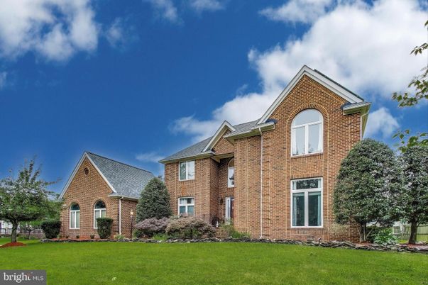 Exterior, Facade, Brick Facade, Brick Traditional