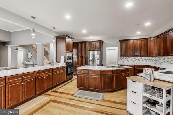 Interior, Kitchen, Pendant Lights, Recessed Lighting, Wood Texture Flooring