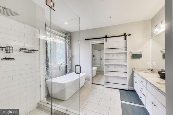 Bathroom, Dual Sink Vanities, Free Standing Baths, Glass Shower, Interior, Recessed Lighting