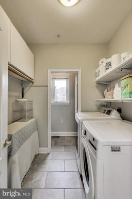Interior, Washer