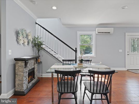 Dining room, Fireplace, Interior, Recessed Lighting, Wood Texture Flooring