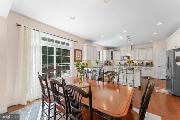 Dining room, Interior, Kitchen, Pendant Lights, Recessed Lighting, Wood Texture Flooring
