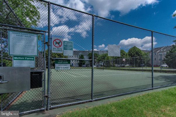 Exterior, Tennis Courts