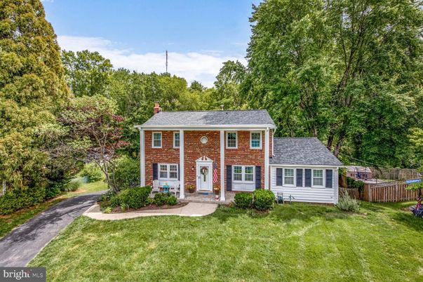 Backyard, Exterior, Facade, Brick Facade, Georgian
