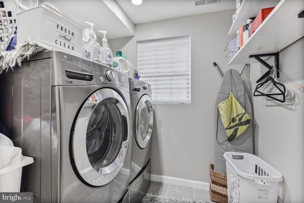 Interior, Recessed Lighting, Washer