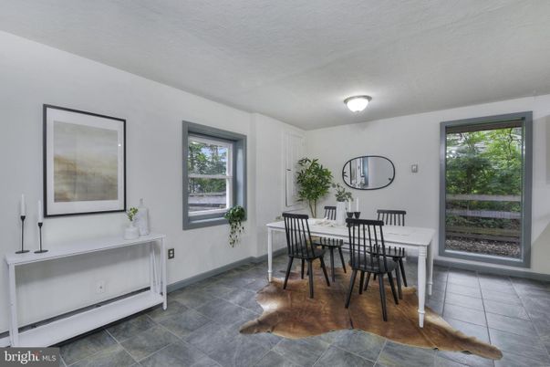 Dining room, Interior