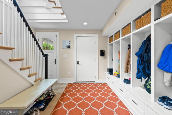 Interior, Recessed Lighting, Walk-in Closets