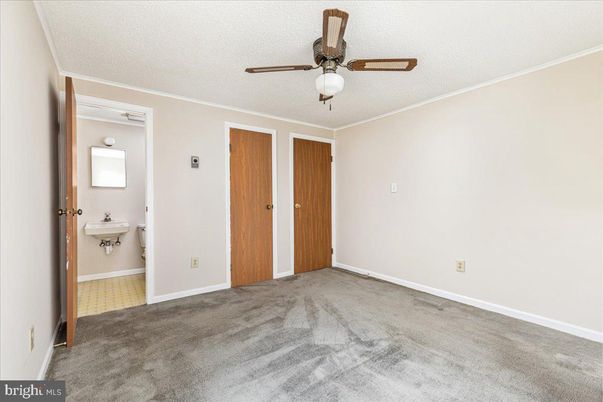 Bathroom, Empty room, Interior