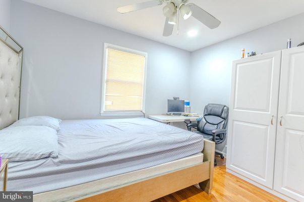Bedroom, Home Office, Interior, Recessed Lighting, Wood Texture Flooring