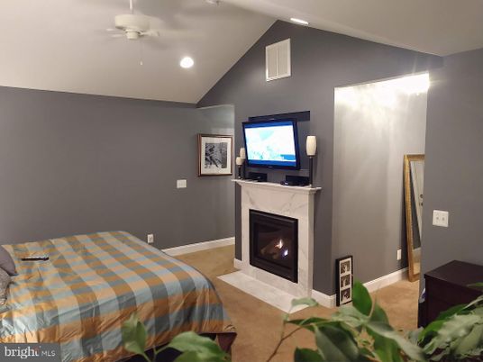 Bedroom, Fireplace, Interior, Recessed Lighting
