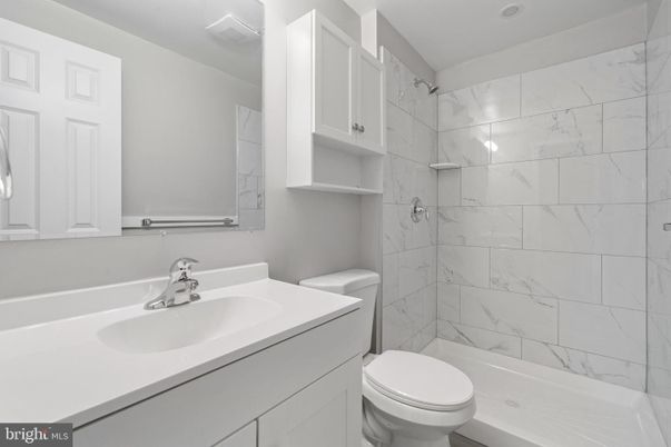 Bathroom, Interior, Marble Walls