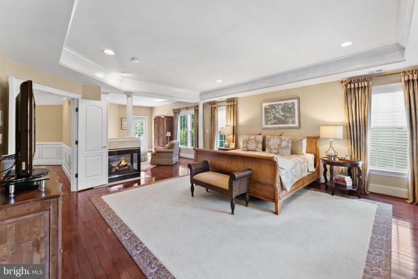 Bedroom, Fireplace, Interior, Recessed Lighting, Wood Texture Flooring