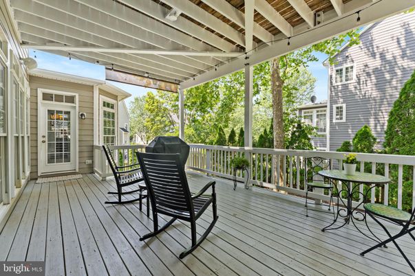Exterior, Wood Texture Flooring