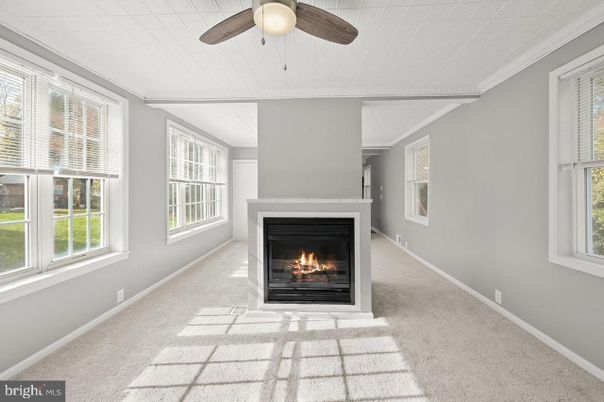 Empty room, Fireplace, Interior