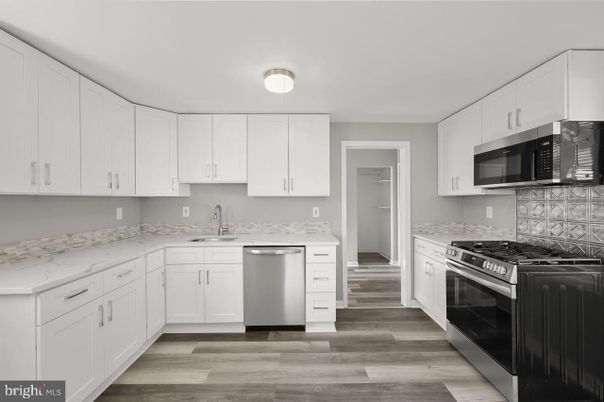 Interior, Kitchen, Stainless Steel Appliances, Wood Texture Flooring