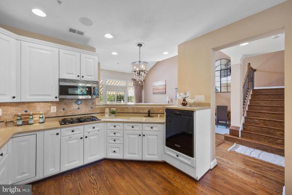 Chandelier, Interior, Kitchen, Recessed Lighting, Wood Texture Flooring
