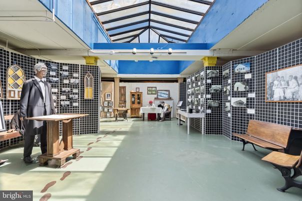 Glass Ceilings, Interior