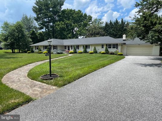 Attached, Backyard, Exterior, Facade, Ranch