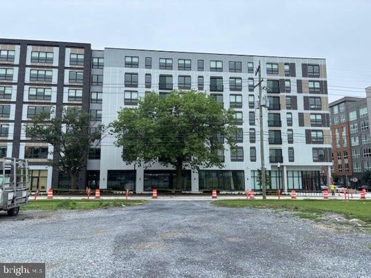 Exterior, Facade, Condo Building