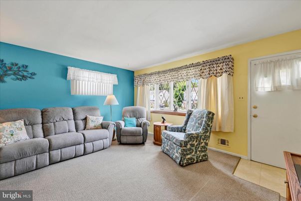 Interior, Living room