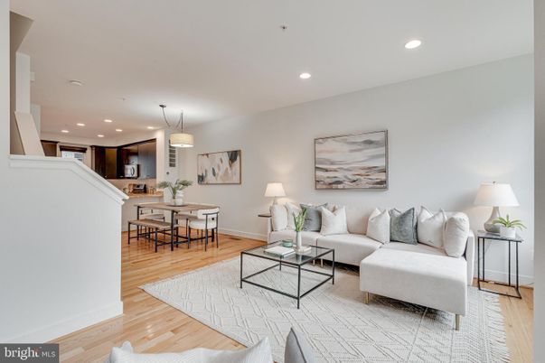 Dining room, Interior, Living room, Pendant Lights, Recessed Lighting, Wood Texture Flooring