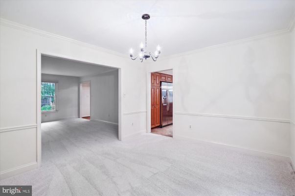 Chandelier, Empty room, Interior
