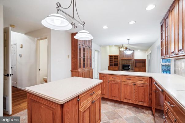 Interior, Kitchen, Pendant Lights, Recessed Lighting