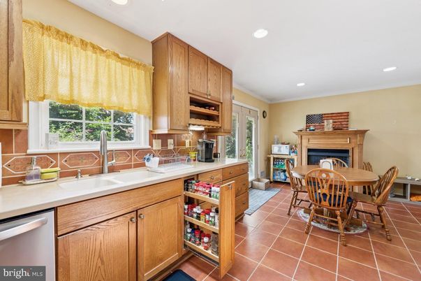 Dining room, Fireplace, Interior, Kitchen, Recessed Lighting