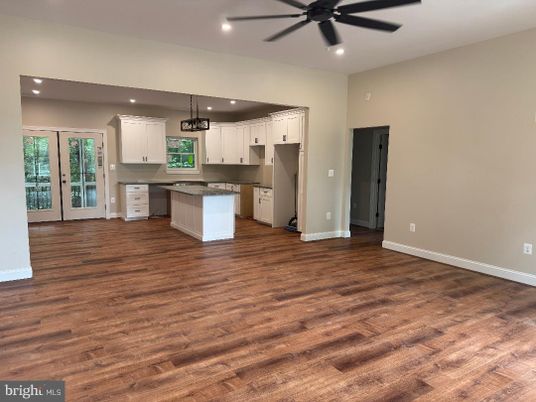 Empty room, Interior, Kitchen, Pendant Lights, Recessed Lighting, Wood Texture Flooring