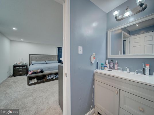Bathroom, Bedroom, Interior, Recessed Lighting