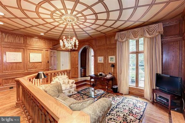 Chandelier, Interior, Living room, Recessed Lighting, Wood Texture Flooring, Wooden Walls