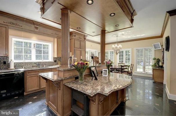 Chandelier, Dining room, Interior, Kitchen, Recessed Lighting
