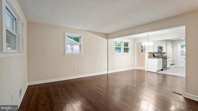 Empty room, Interior, Kitchen, Pendant Lights, Wood Texture Flooring